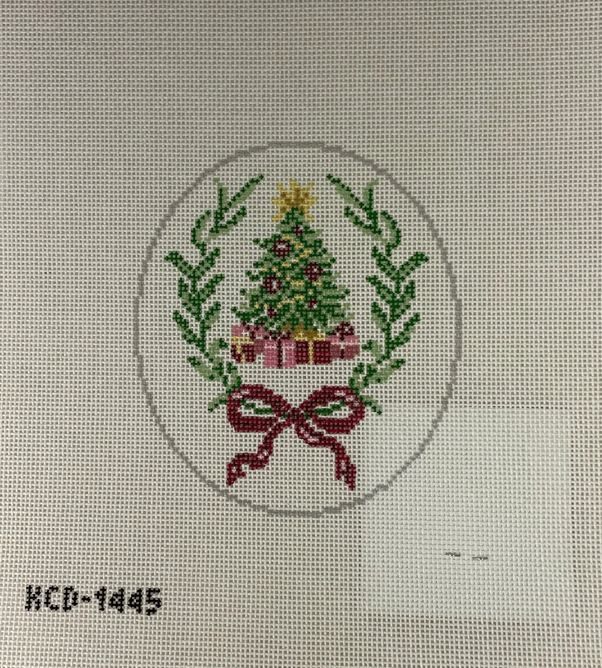* Christmas Tree Oval Ornament KCD1445