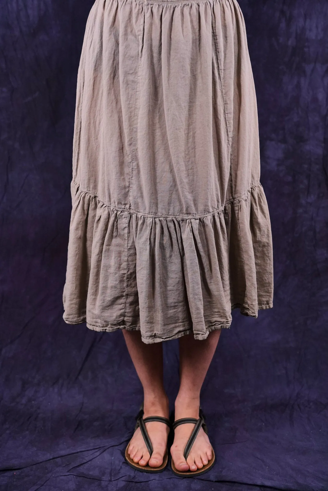 4191 Lawn Gather Skirt Dovetail
