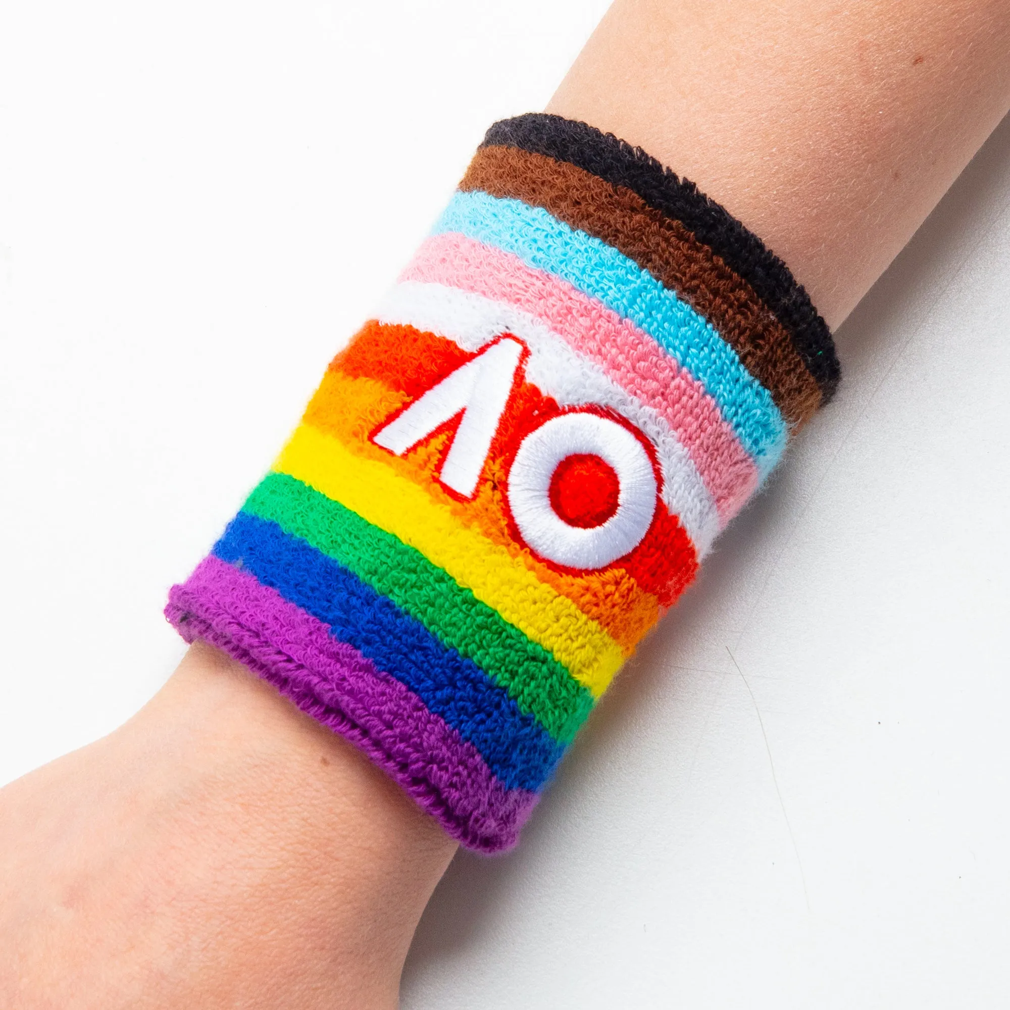 AO Wristband Pride