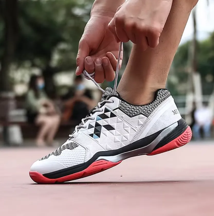 Badminton Value Shoes - Unisex - White/Red