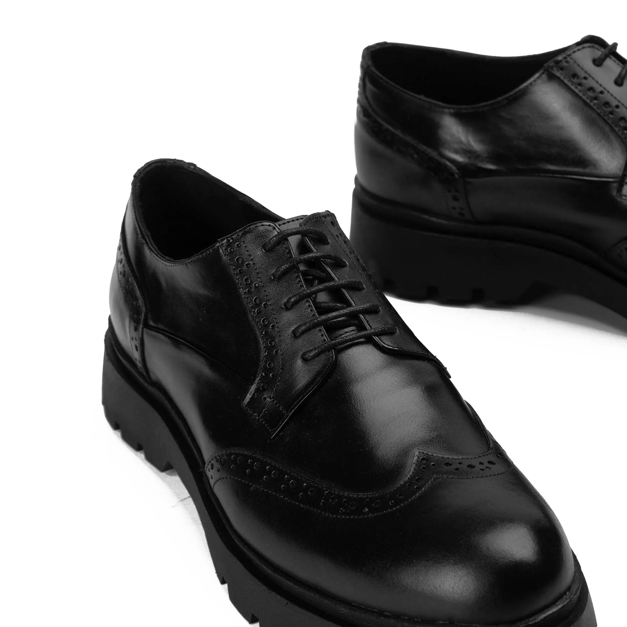 BRIO Genuine Leather Retro Wingtip Chelsea -BLACK