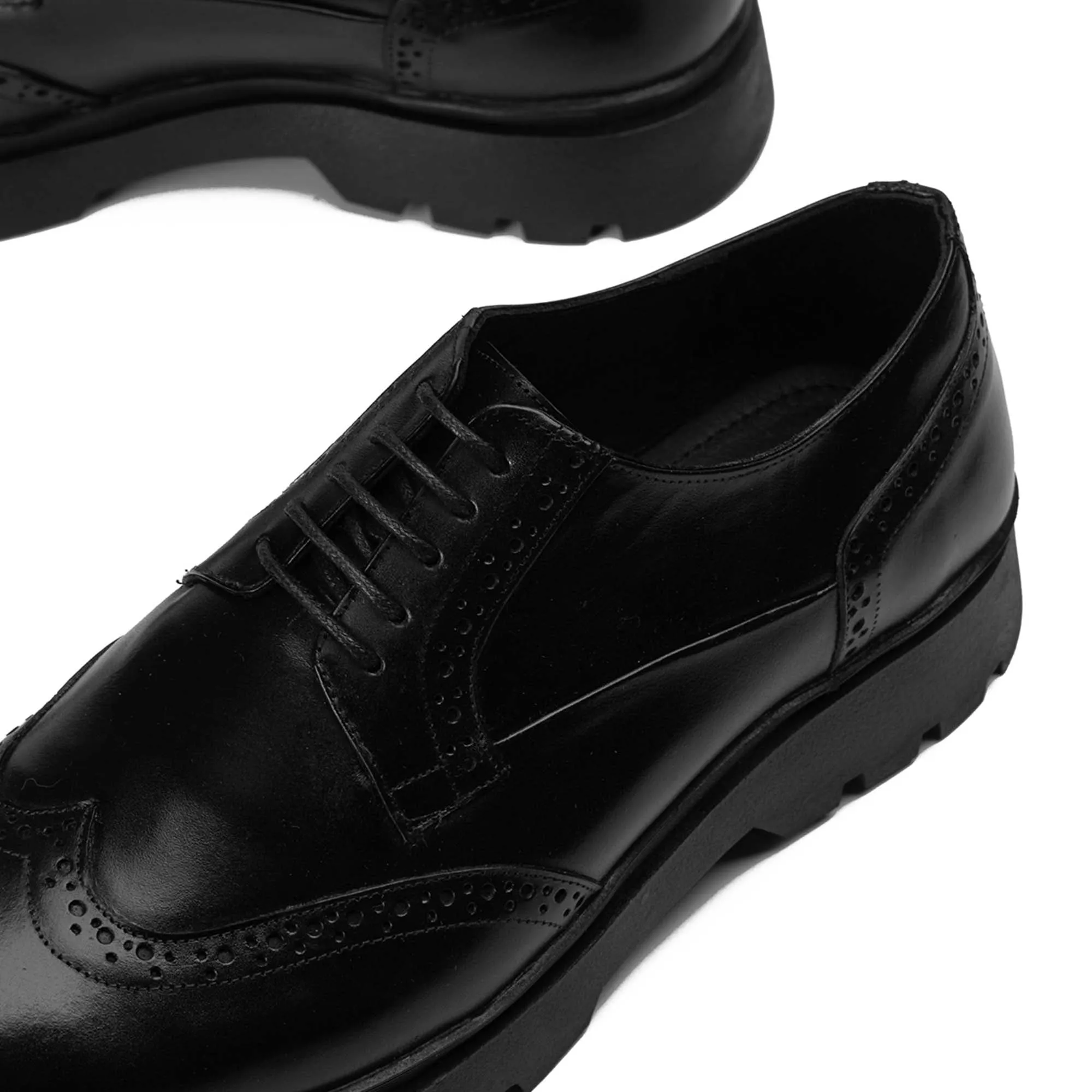 BRIO Genuine Leather Retro Wingtip Chelsea -BLACK