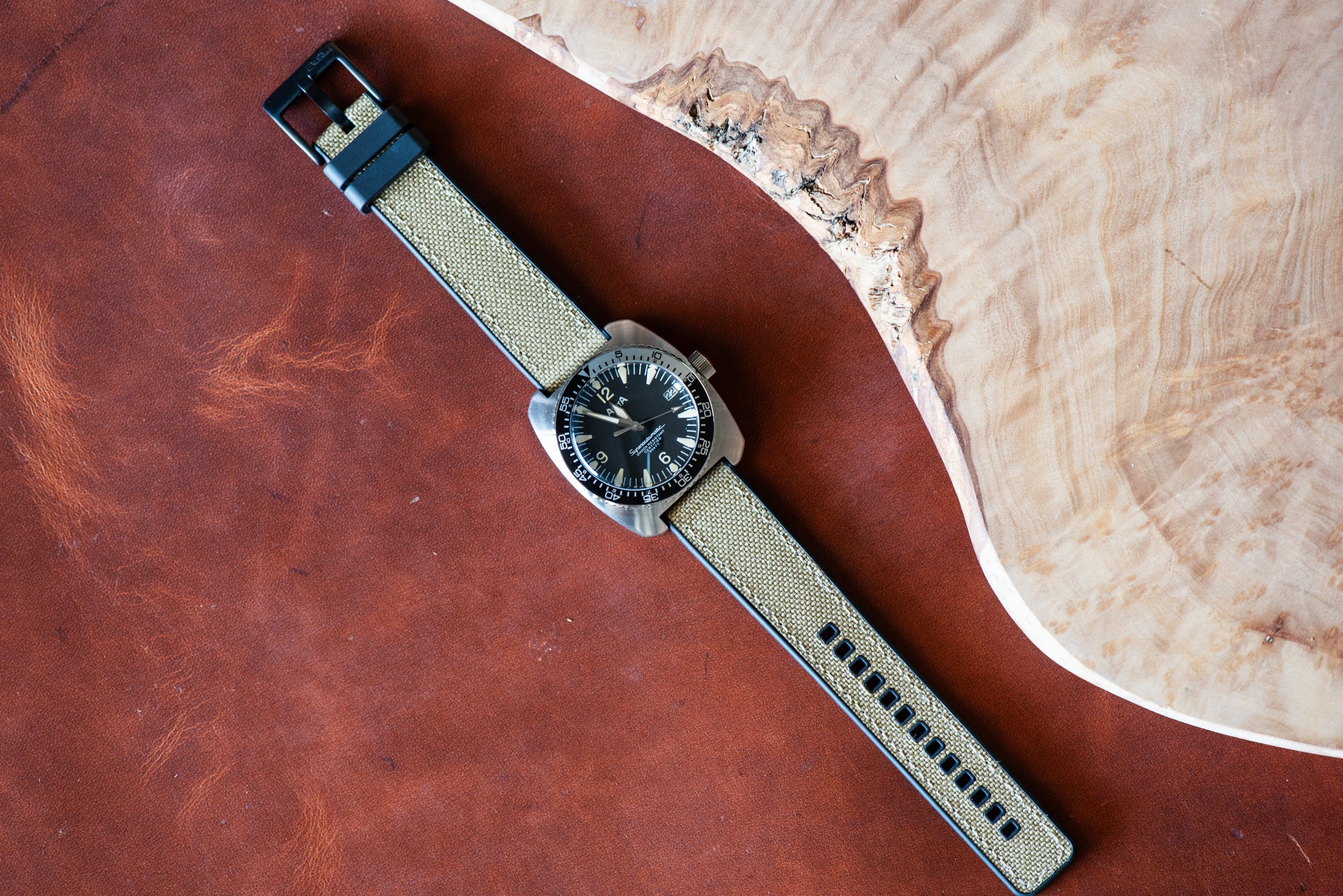 Canvas & Rubber - Tan