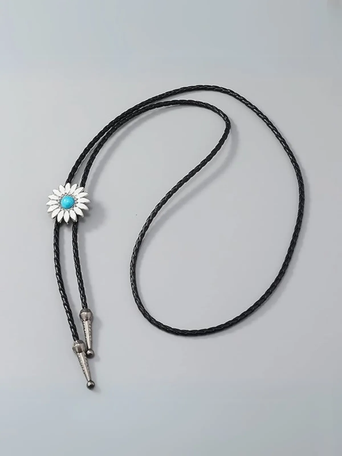 Country Flowers Turquoise Bolo Necklace