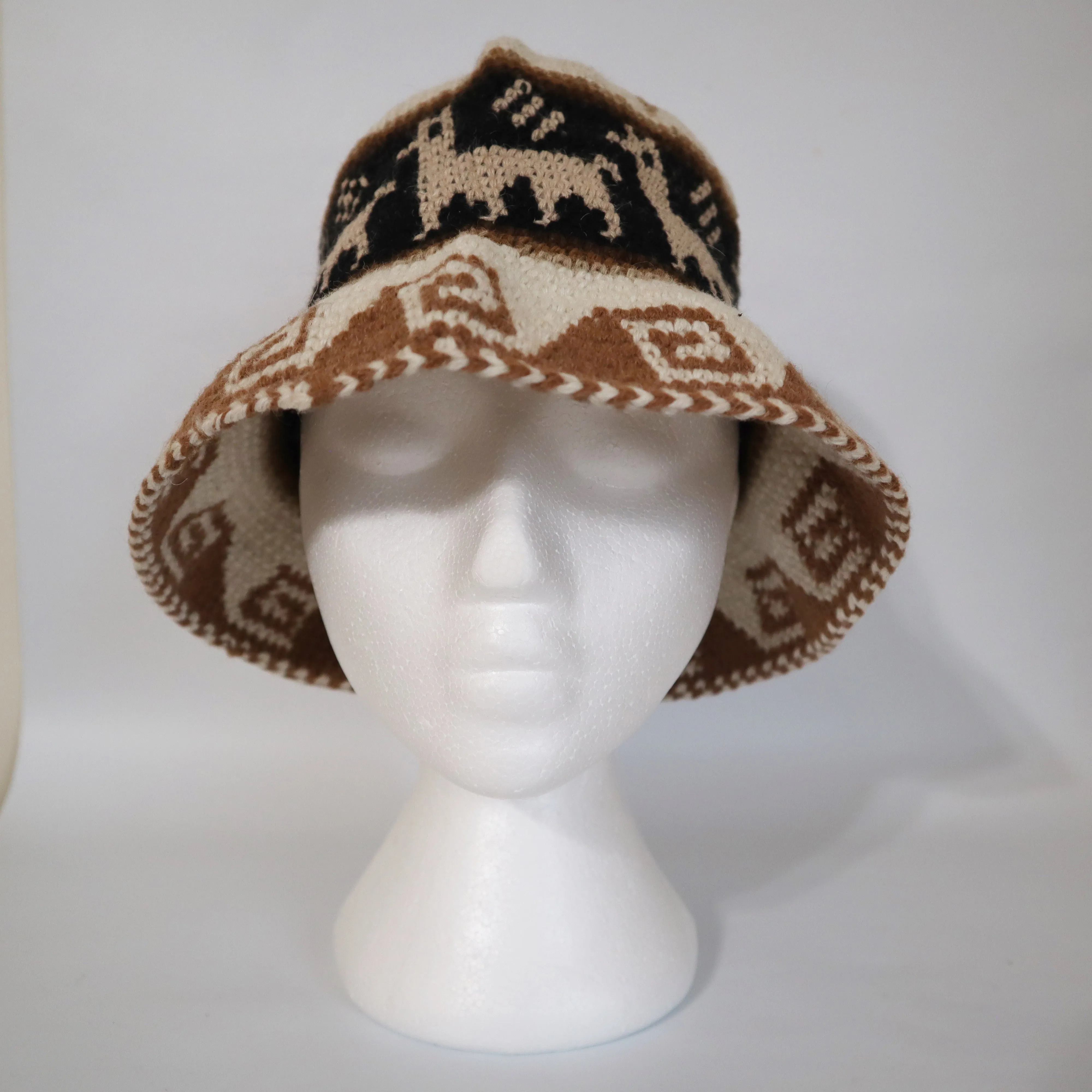 Crochet Roll-Up Peruvian Hat Rustic Thick Knit Sheep & Alpaca Wool Ivory Medium Unisex