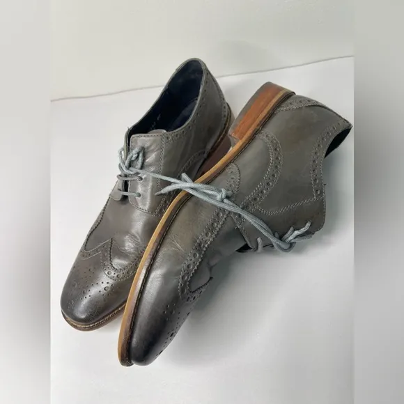 FLORSHEIM Wingtip Brogues Oxford Grey Leather Dress Shoe SZ 8.5 EUC