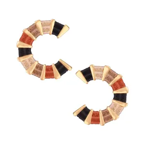 Hoop gold plated earrings in woven design