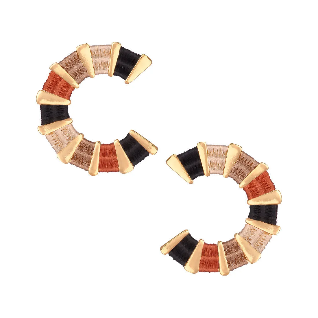 Hoop gold plated earrings in woven design