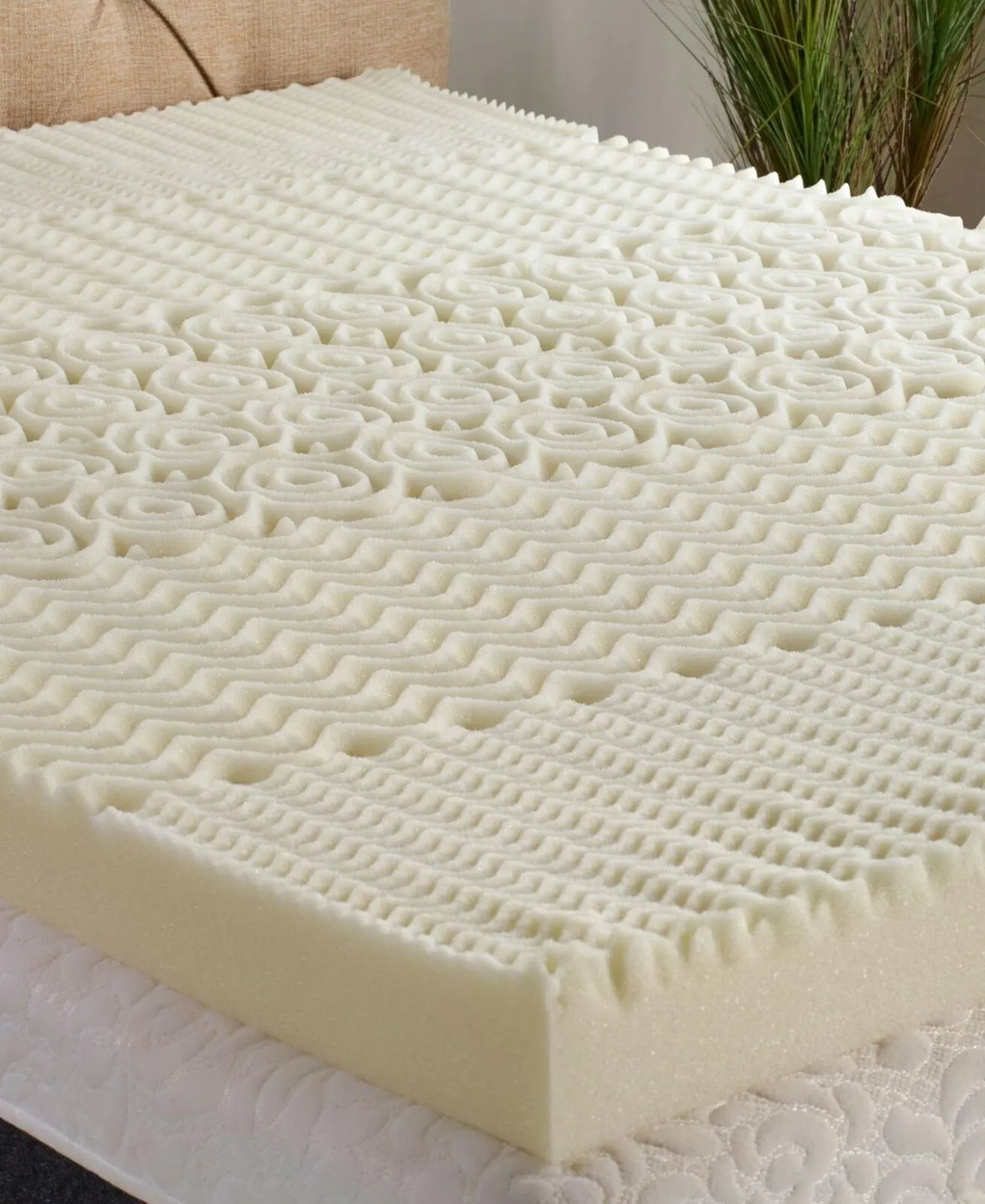 Isotonic 5 Zone 3" Memory Convoluted Visco Foam Mattress Topper Off-white Twin