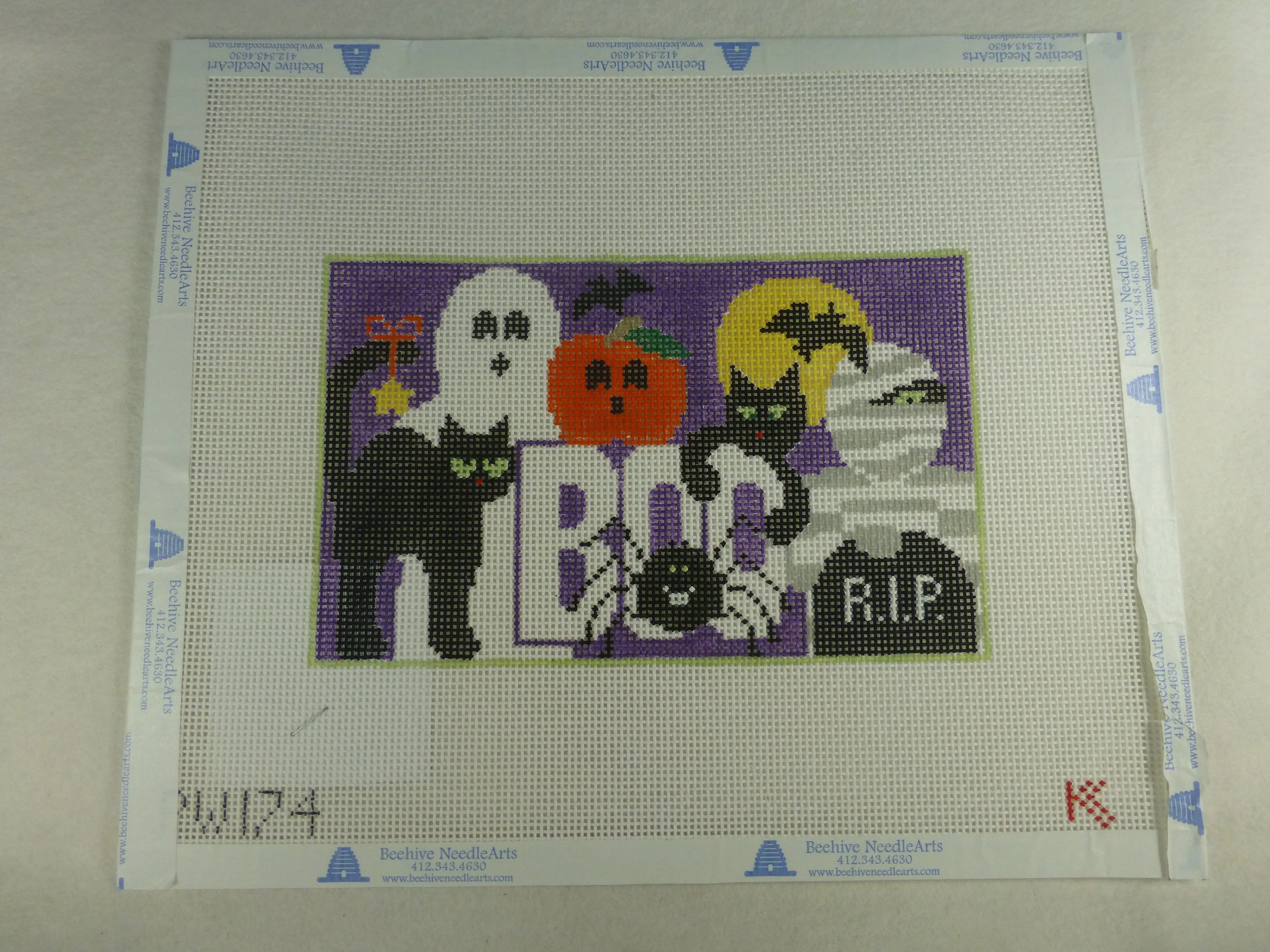 Kathy Schenkel PW174 Halloween Pillow