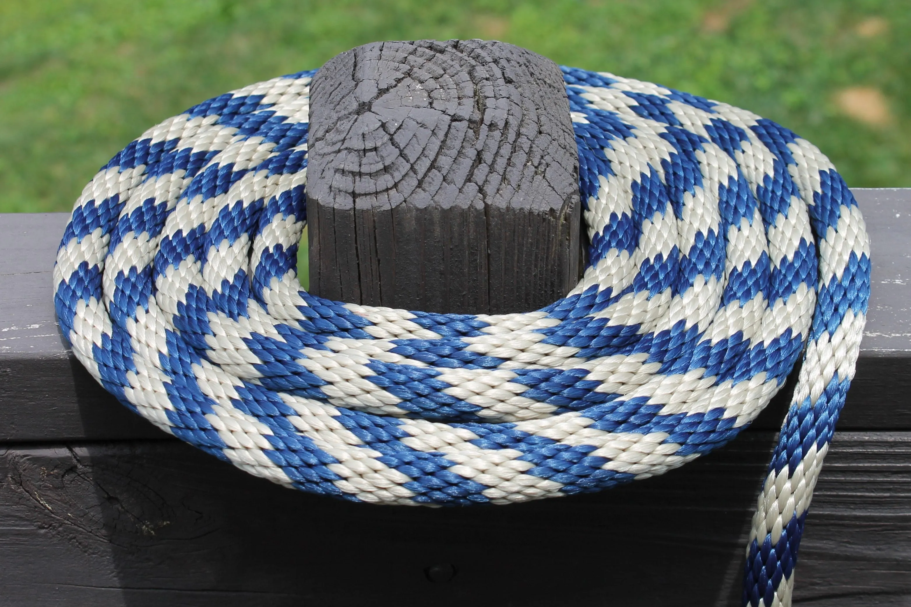 Navy and Tan Solid Braided Multifilament Polypropylene Rope