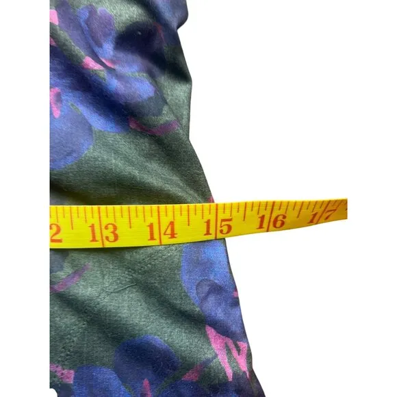 NWT Title Nine Yes Dress in Chili Blossom Floral StinkStopper Technology Size M