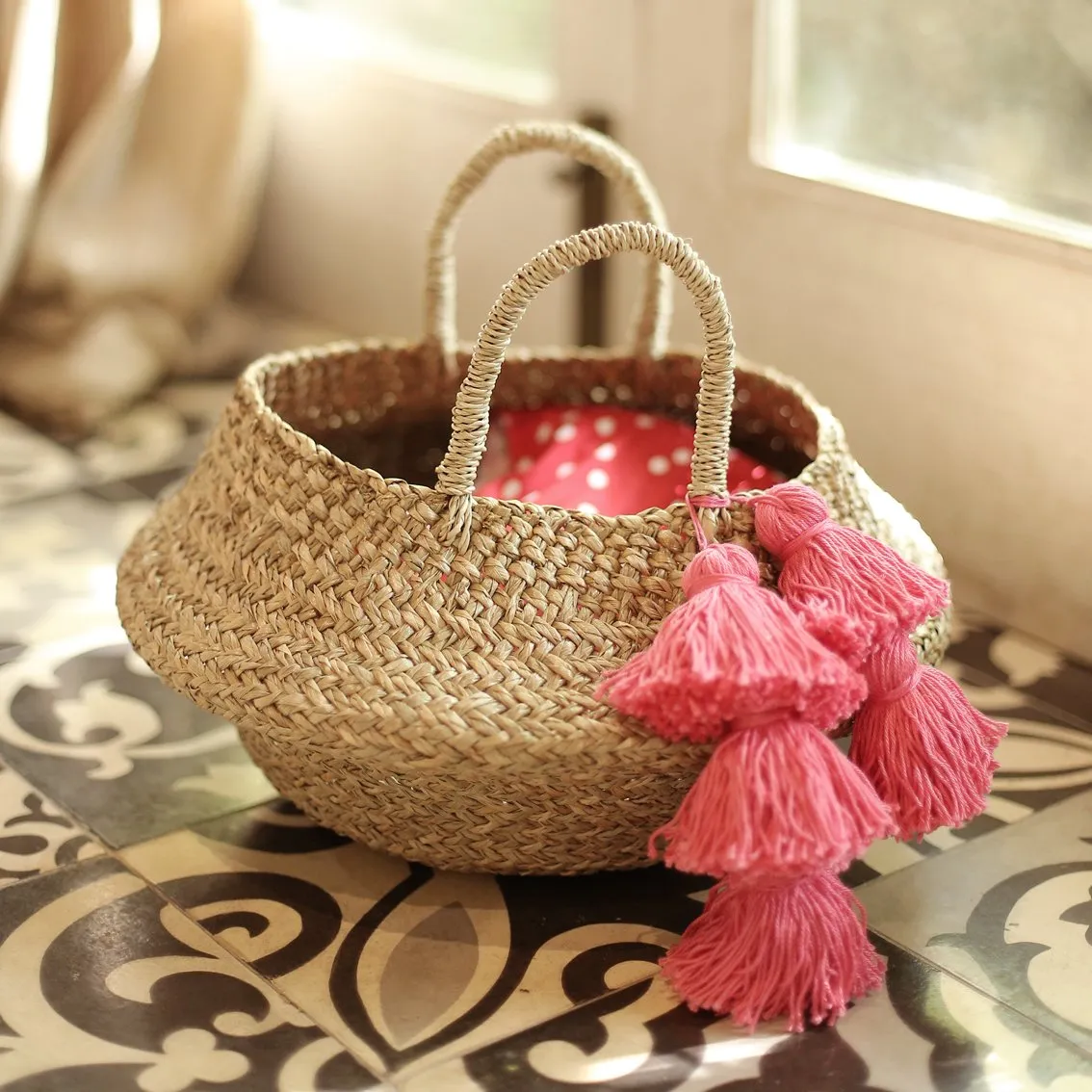 Petite Handwoven Belly Basket Bag, with Dragon Fruit Pink Tassels