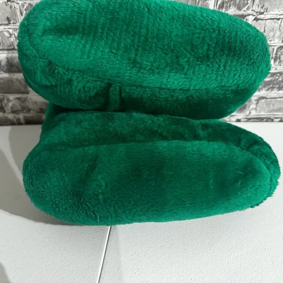 Rare‎ Vintage 1984 Gumby Slippers Size 7-8 EUC