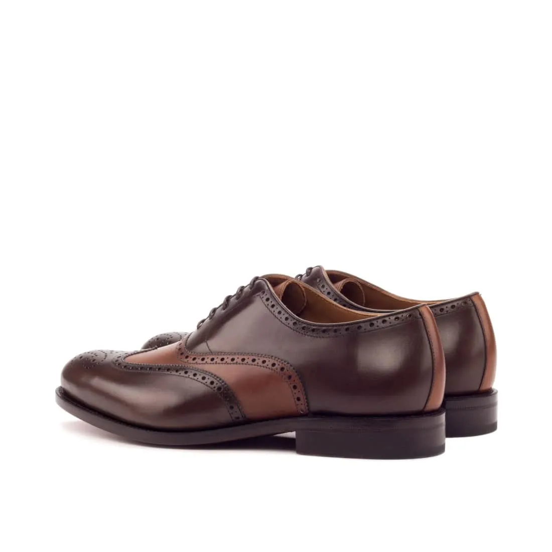 Richelieu fleuri en cuir patiné marron foncé et cognac