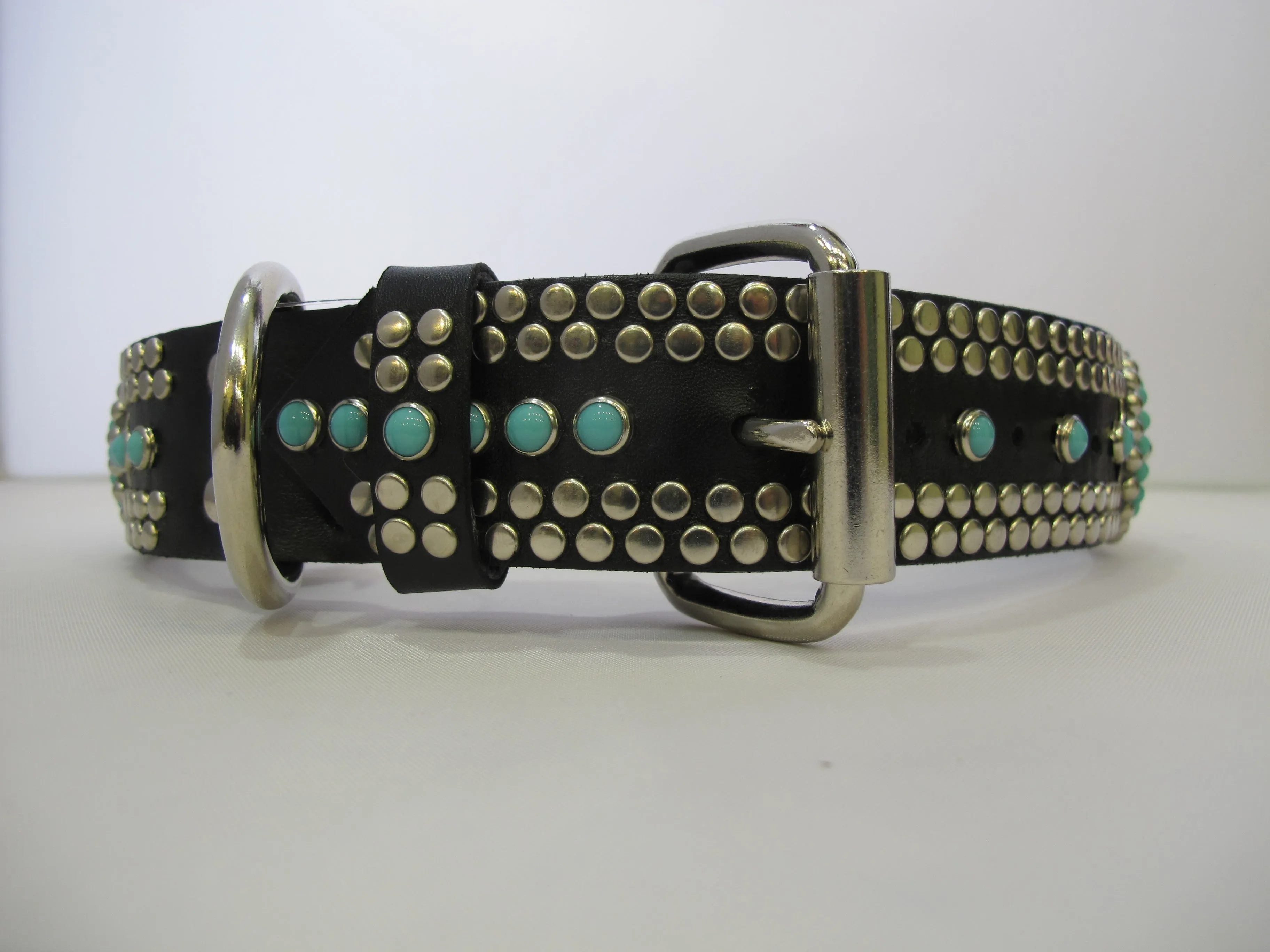 Santa Fe 1.5" Collar Black Leather / Turquoise Stones