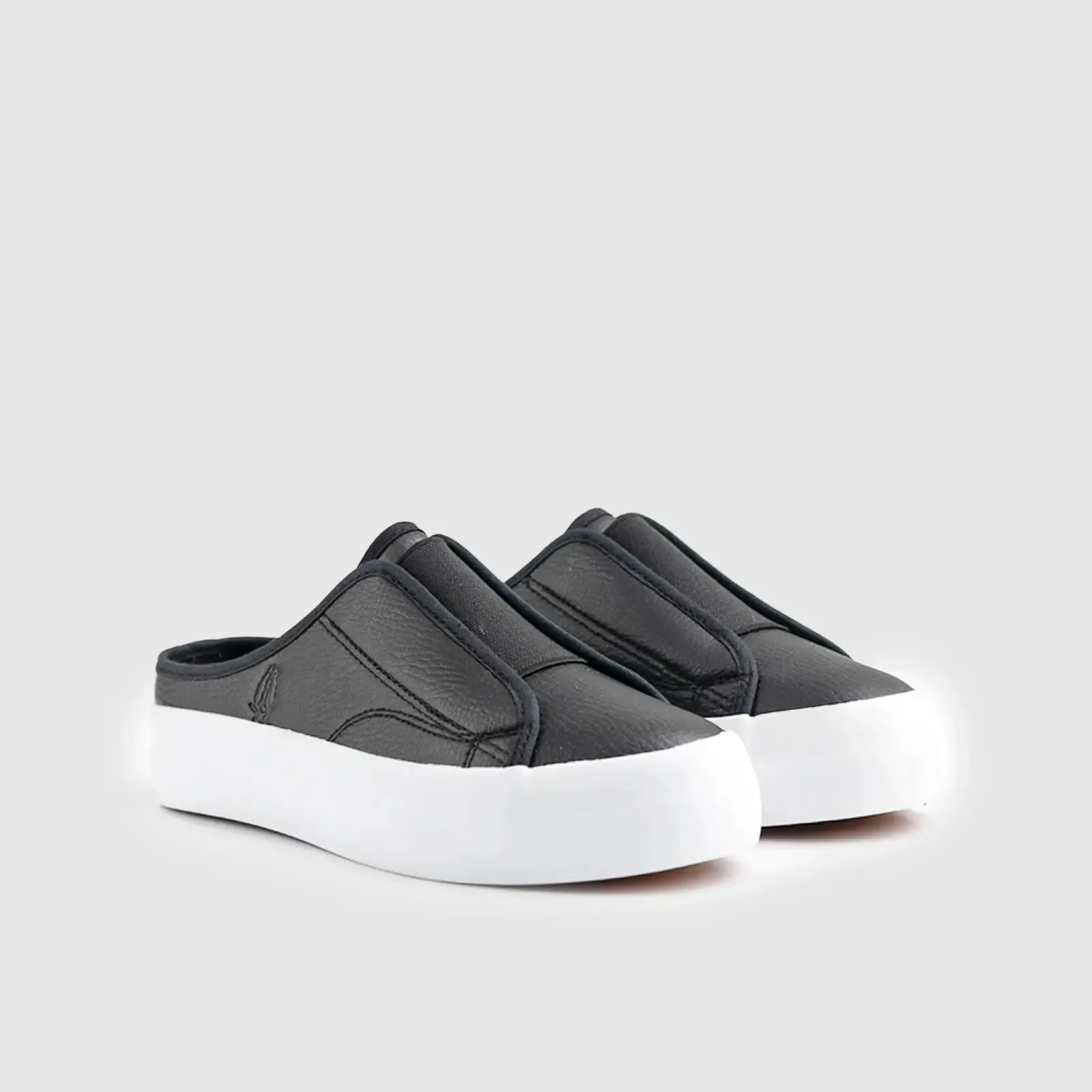 Soft Style Forbi Open Back Sneaker Black 01400