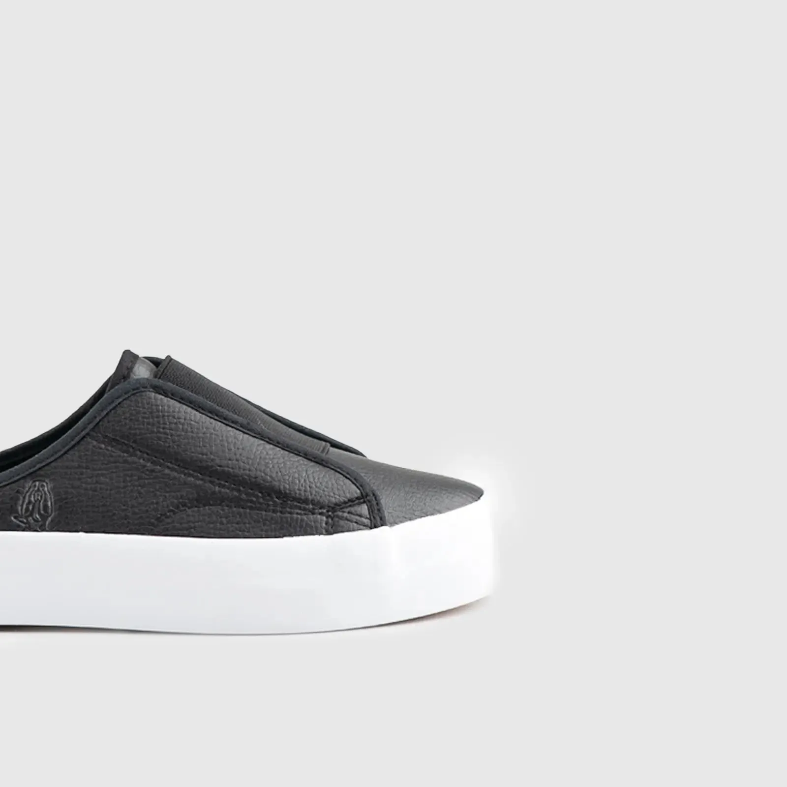 Soft Style Forbi Open Back Sneaker Black 01400