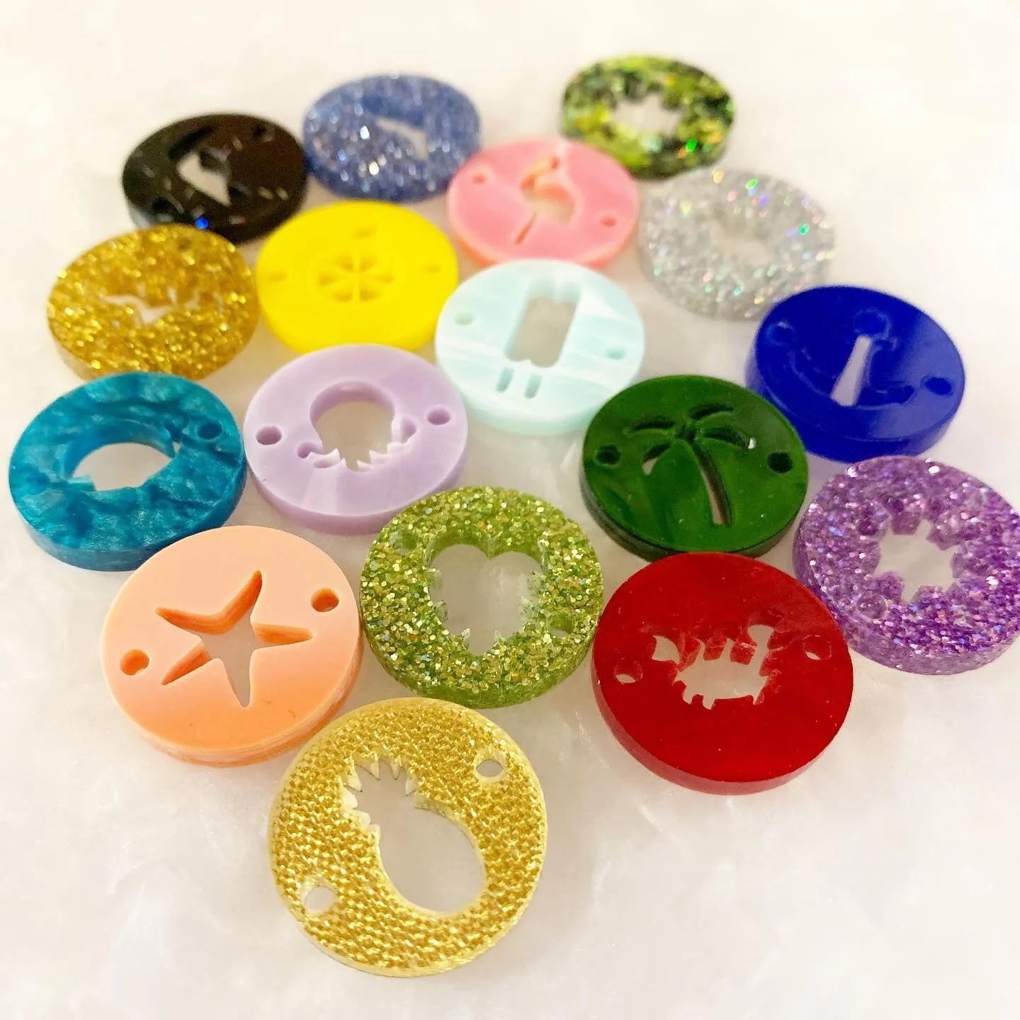 Summer themed connectors / 17 Links, 20mm