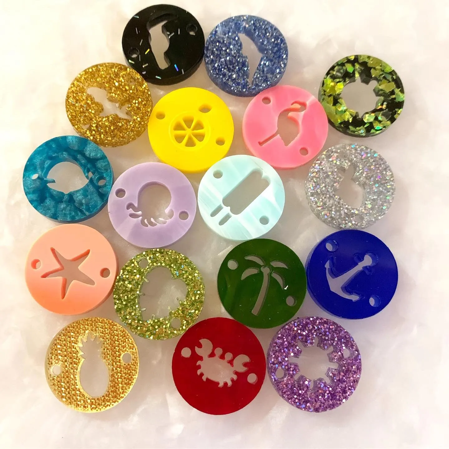Summer themed connectors / 17 Links, 20mm