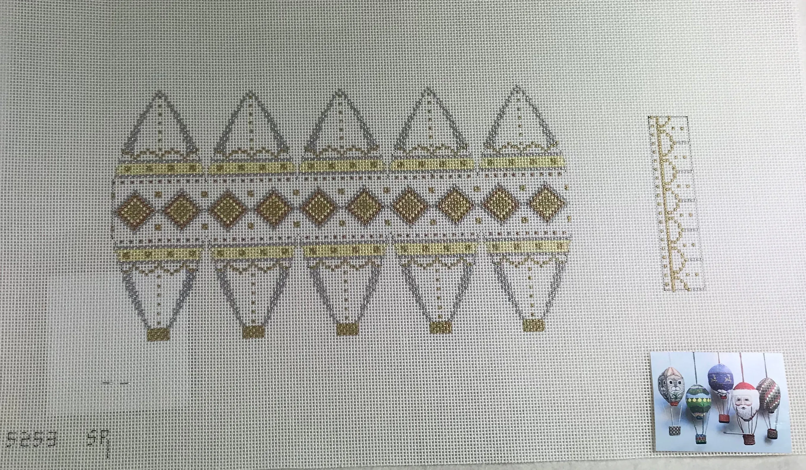 Susan Roberts Needlepoint Designs 5253 Silver & Gold Hot Air Balloons