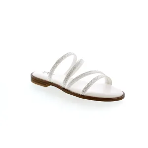 Taxi Cora-01 - White