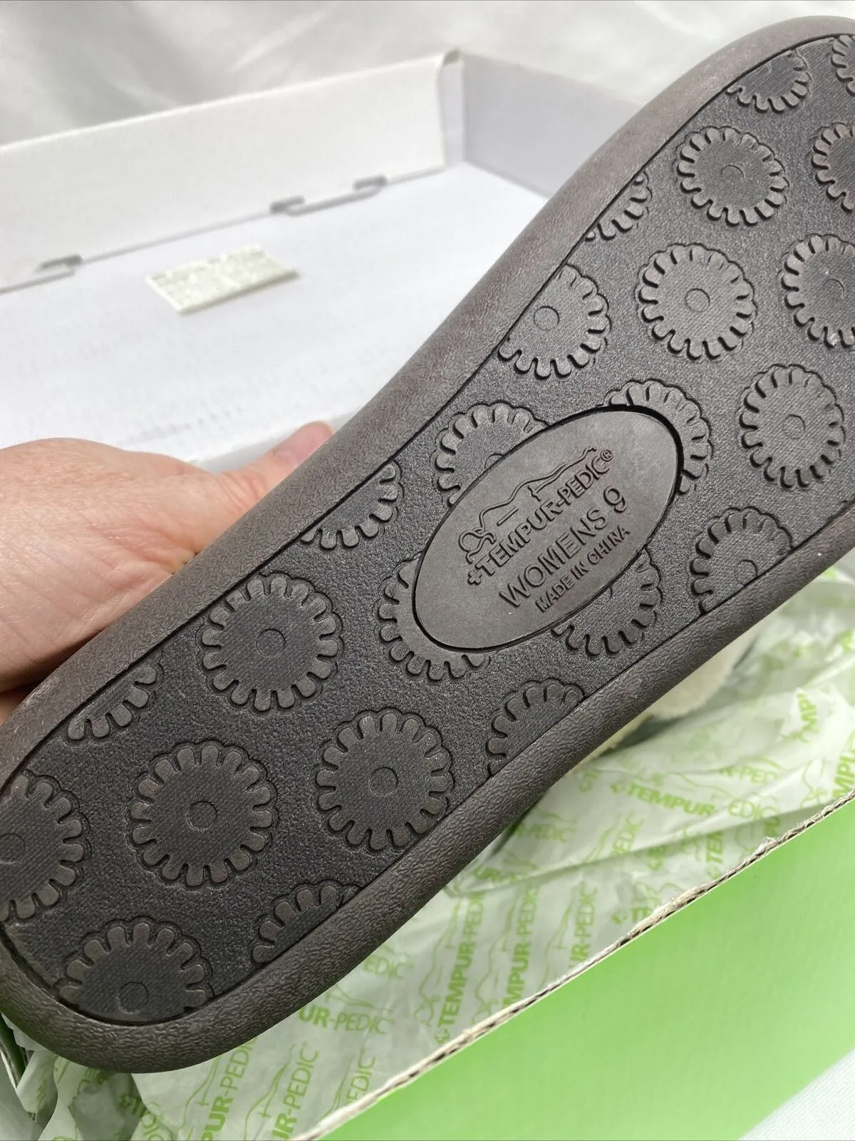 TEMPUR-PEDIC Comfort Slippers MicroSuede 9 Memory Foam Brookstone TP6029-101