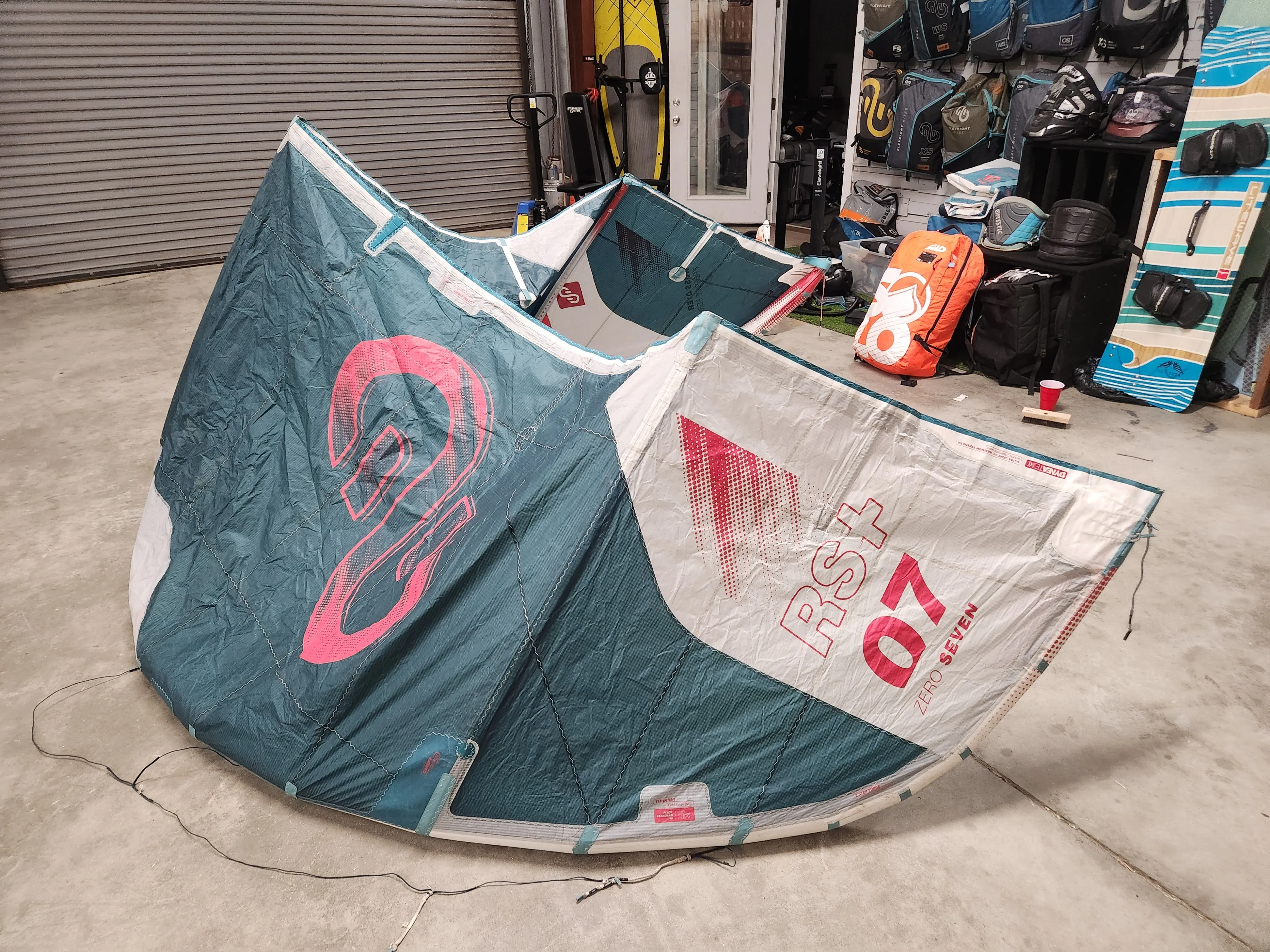 Used 2023 Eleveight RS  V1 7m Kiteboarding Kite